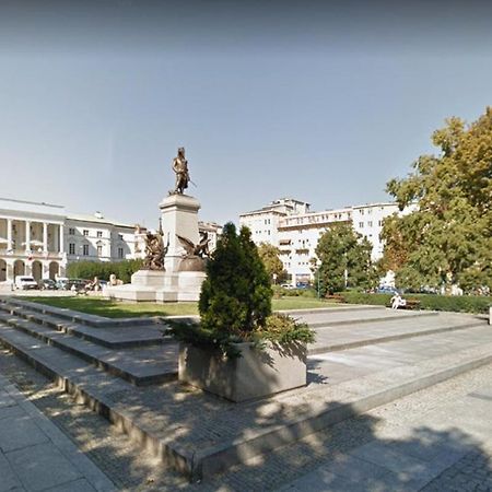 Mirovski Apartment Варшава Экстерьер фото