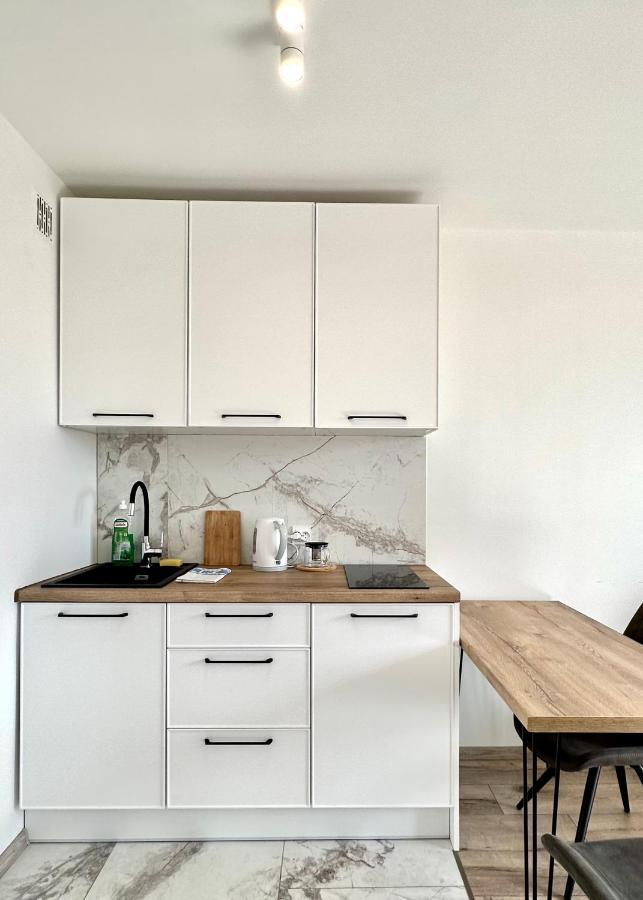 Mirovski Apartment Варшава Экстерьер фото